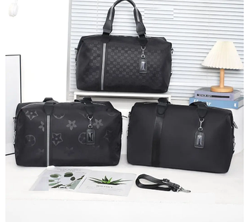 Сумка спортивна дорожня на блискавці 48*26 см у різних варіантах VTTV