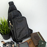 Стильна сумка чоловіча - бананка, слінг нагрудна з натуральної шкіри на блискавці чорна, фото 4