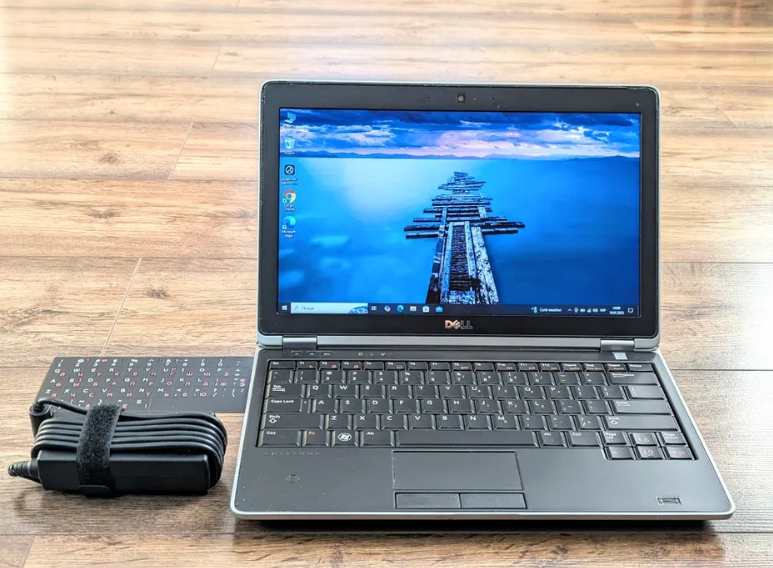 Б/в Нетбук Dell Latitude E6220 12.5" 1366x768| Core i5-2520M| 4 GB RAM| 500 GB HDD| HD 3000