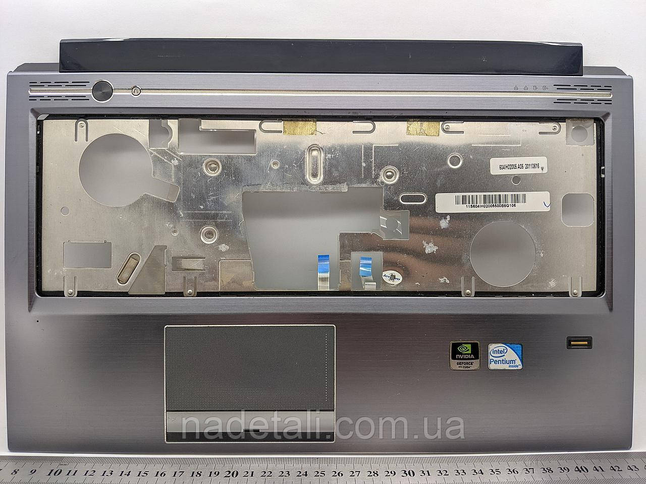 Топкейс, середня частина Lenovo IdeaPad V570, DZ 60.4IH25.004