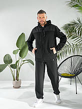 Чоловічий спортивний костюм