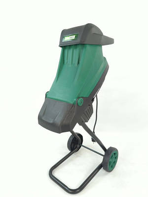 Електричний подрібнювач гілок Iron Angel ( 2500Вт / 4800 об/хв / мішок 45 л )