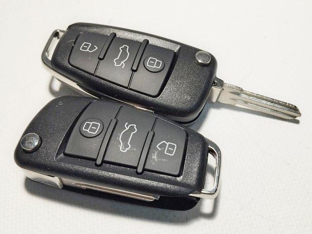 Брелок замка запалювання 2170, 2190, 2123 з викидним ключем 2123-6105470-10, фото 1