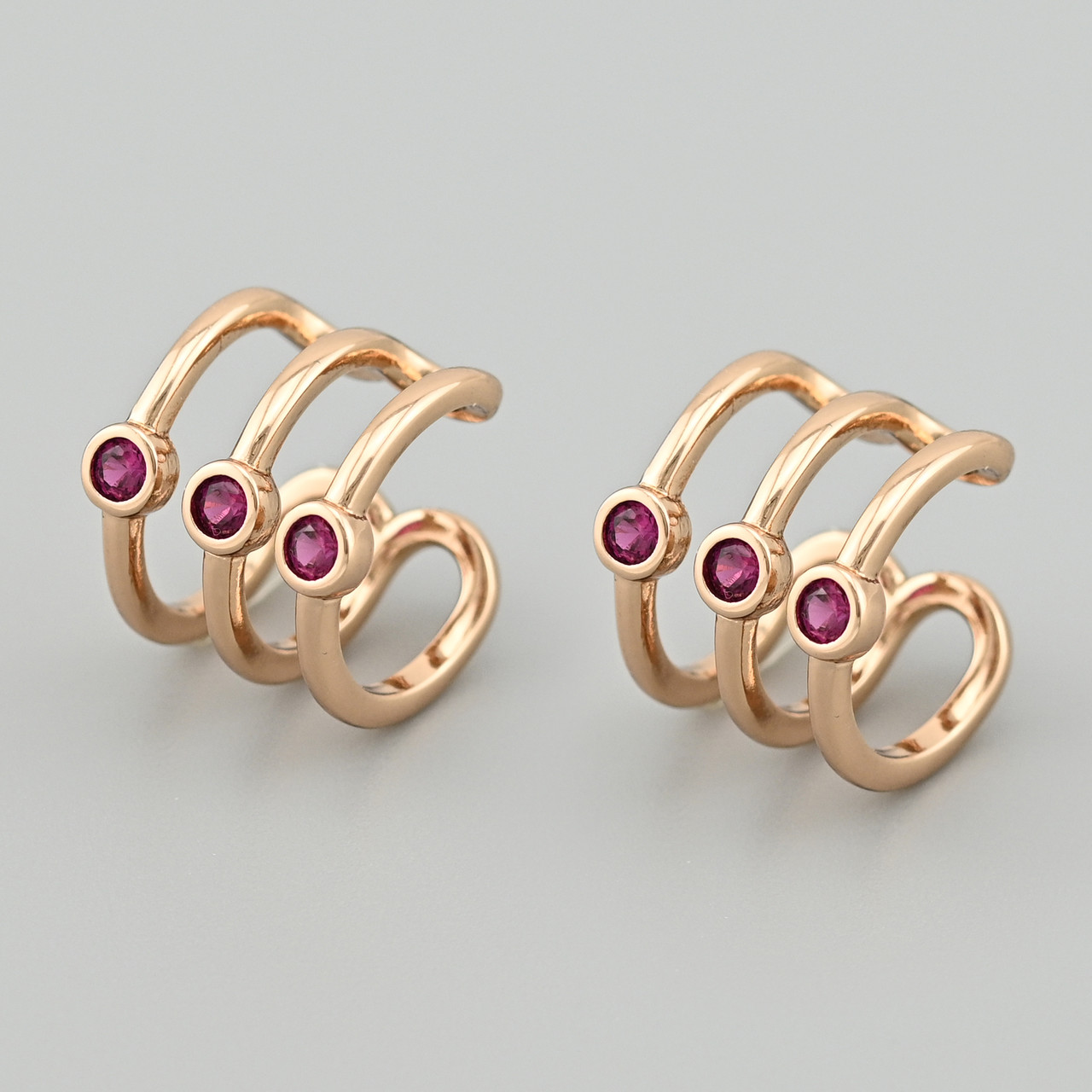 Сережки кафи Персена 49813 розмір 13х11 мм малинові фіаніти вага 2.9 г позолота 18К, фото 1
