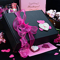 Подарунковий бокс "Дарунок любові" для коханої дівчини, жінки