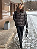 Жіноча зимова куртка з водовідштовхувальної плащової тканини з еко-хутром на капюшоні, фото 3
