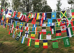 Баннер стрічка з прапорців світу футбольні команди 7 метрів 24 країни Європи