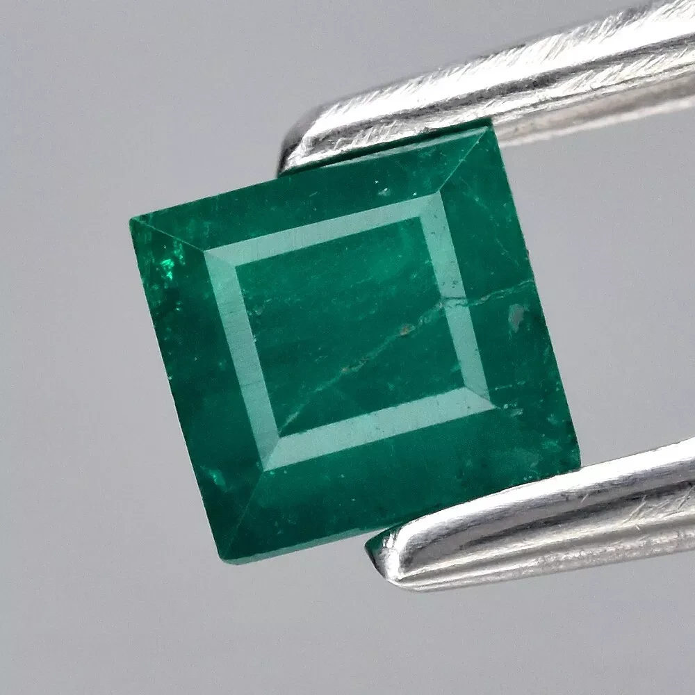 0.30 кт. Природний рідкісний діоптайз Намібія