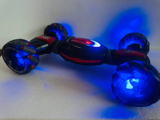 Машинка перевертиш управління рукою