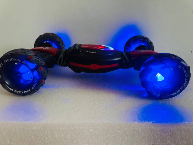 Машинка перевертиш управління рукою