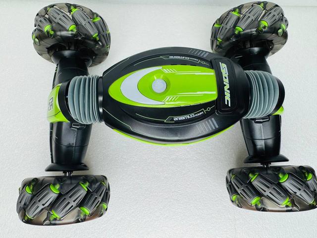 Машинка перевертиш управління жестами