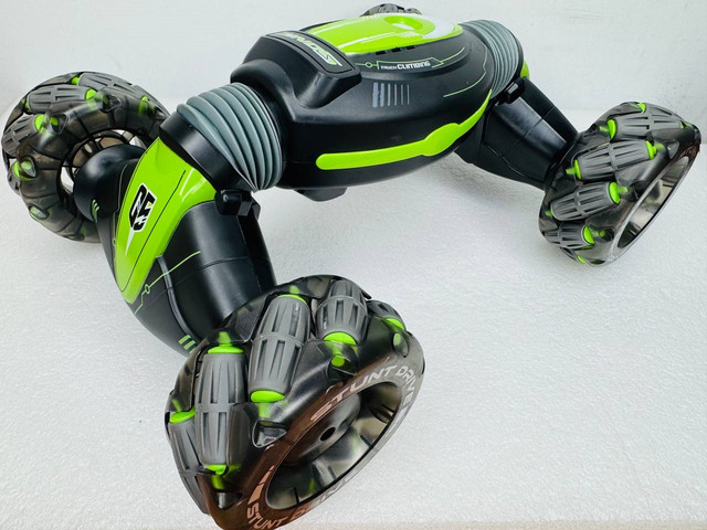 Трукова машинка для дітей на пульті