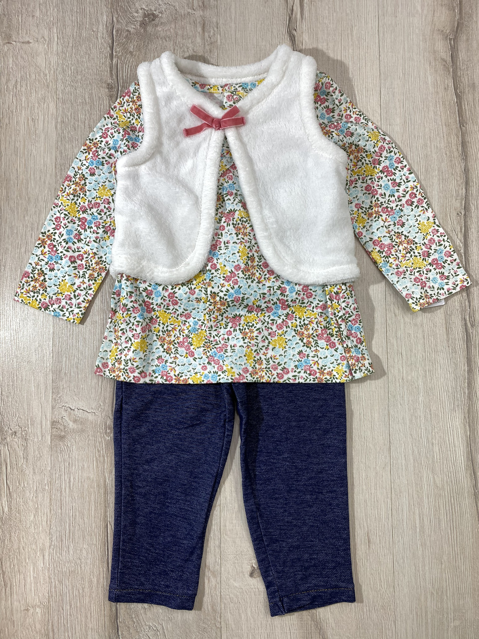 Костюм для дівчинки Carters 121H663 78-83 см Різні кольори