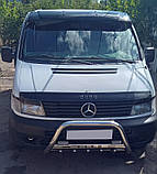 Козирок вітровик мухобійка дефлектор на лобове скло для Мерседес Віто Mercedes Vito W638 1996-2003 г чорний, фото 4