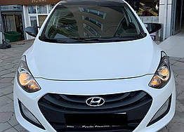 Накладки на дзеркала без вирізу під поворот BMW-style для Hyundai Accent 2011-2017 ABS-пластик (2 шт)