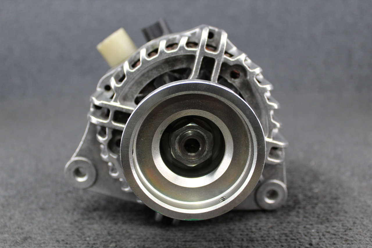 Генератор Ford C-Max Focus II 1.8 tdci, фото 1