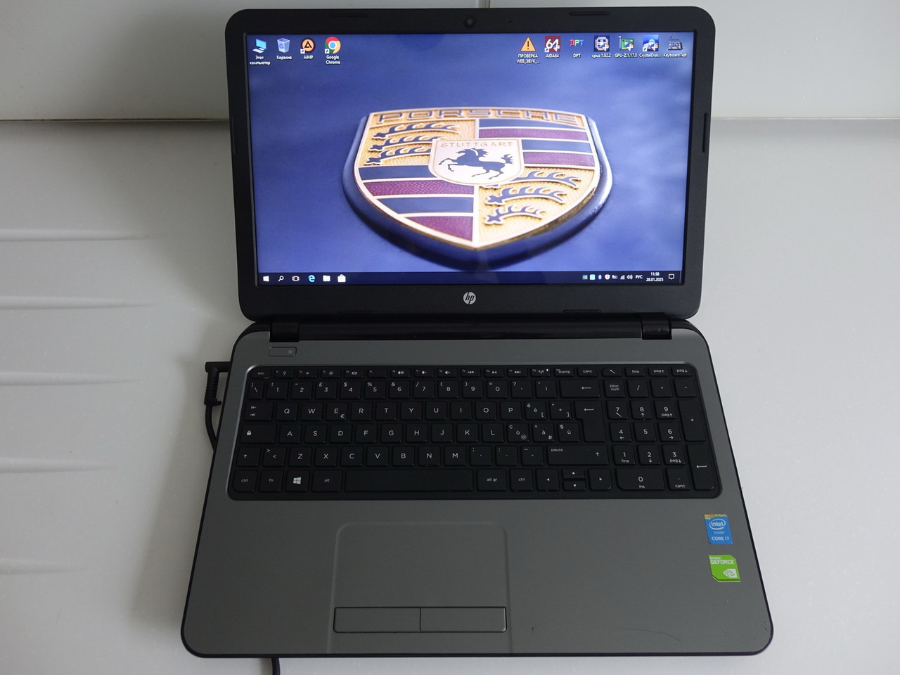Ноутбук HP 15-r217nl, 15.6 HD, i7-5500U, 8gb, 500gb, GeForce 820M 2gb+Intel HD 5500, Win10 pro