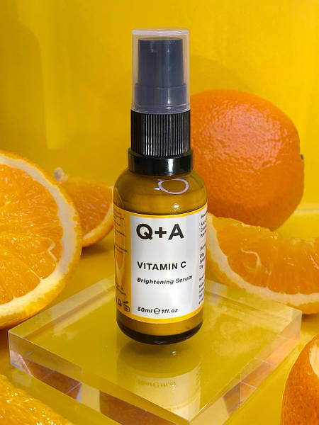 Сироватка для блиску Q+A Vitamin C Brightening Serum