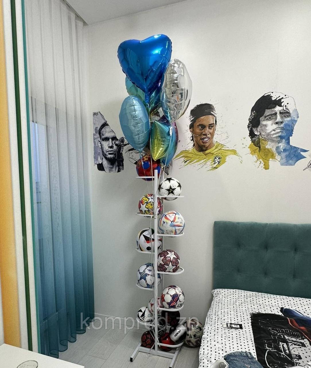 Стійка для зберігання 10 м'ячів 500*300*1500мм біла Kompred OL529/1
