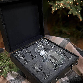 Подарунковий набір для напоїв «6 чарок + графін»