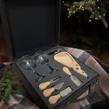 Подарунковий набір для вина в дерев'яному боксі