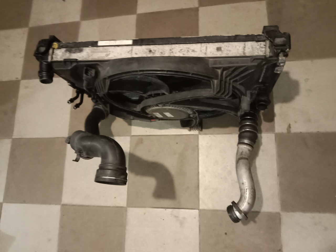 Касета радіаторів Bmw e90 m47 взборі  мкпп