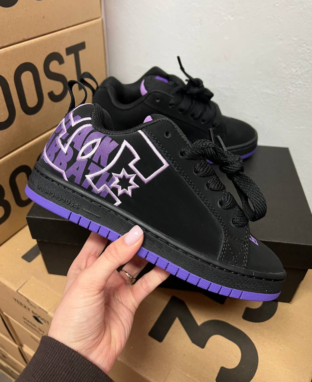 Жіночі кросівки кеди DC Shoes Court Graffik Slayer Black Sabbath Purple чорно фіолетові нубук молодіжні, фото 1