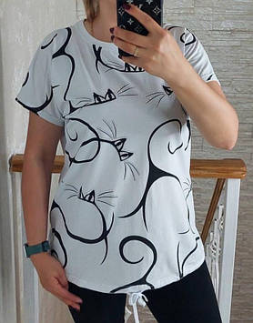 Жіночі подовжені футболки зі стразиками "Levisha" Art: 25302