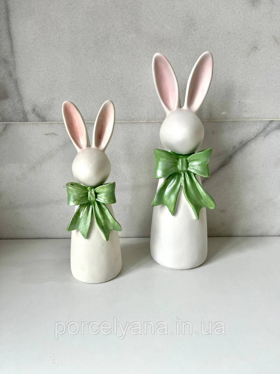 Кролик з бантом 25 см кераміка Dragimex зелений, фото 1