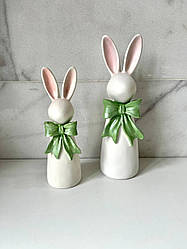 Кролик з бантом 25 см кераміка Dragimex зелений