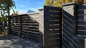 Розпашні ворота з каліткою коричневі/ Тип Широкі ламелі Ранчо