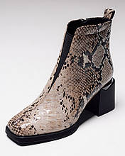 Черевики на підборах Sufinna 93091 36 бежевий рептилія шкіра лак текстиль