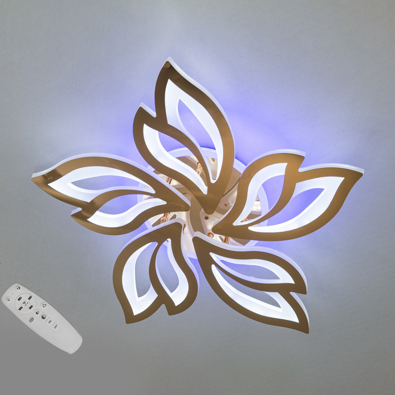 Кругла хромована світлодіодна Led-люстра з пультом на 5 пелюстків на 80W, освітлення до 18 м², фото 1