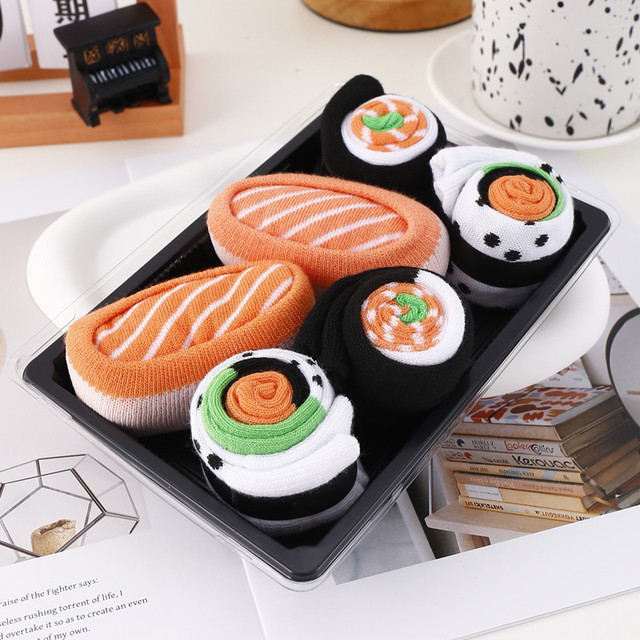 Носки подарочные "Сет суши". Подарочный бокс c тематическими носками "Суши", набор креативных носков 3 пары Носки подарочные "Сет суши". Подарочный бокс c тематическими носками "Суши", набор креативных носков 3 пары