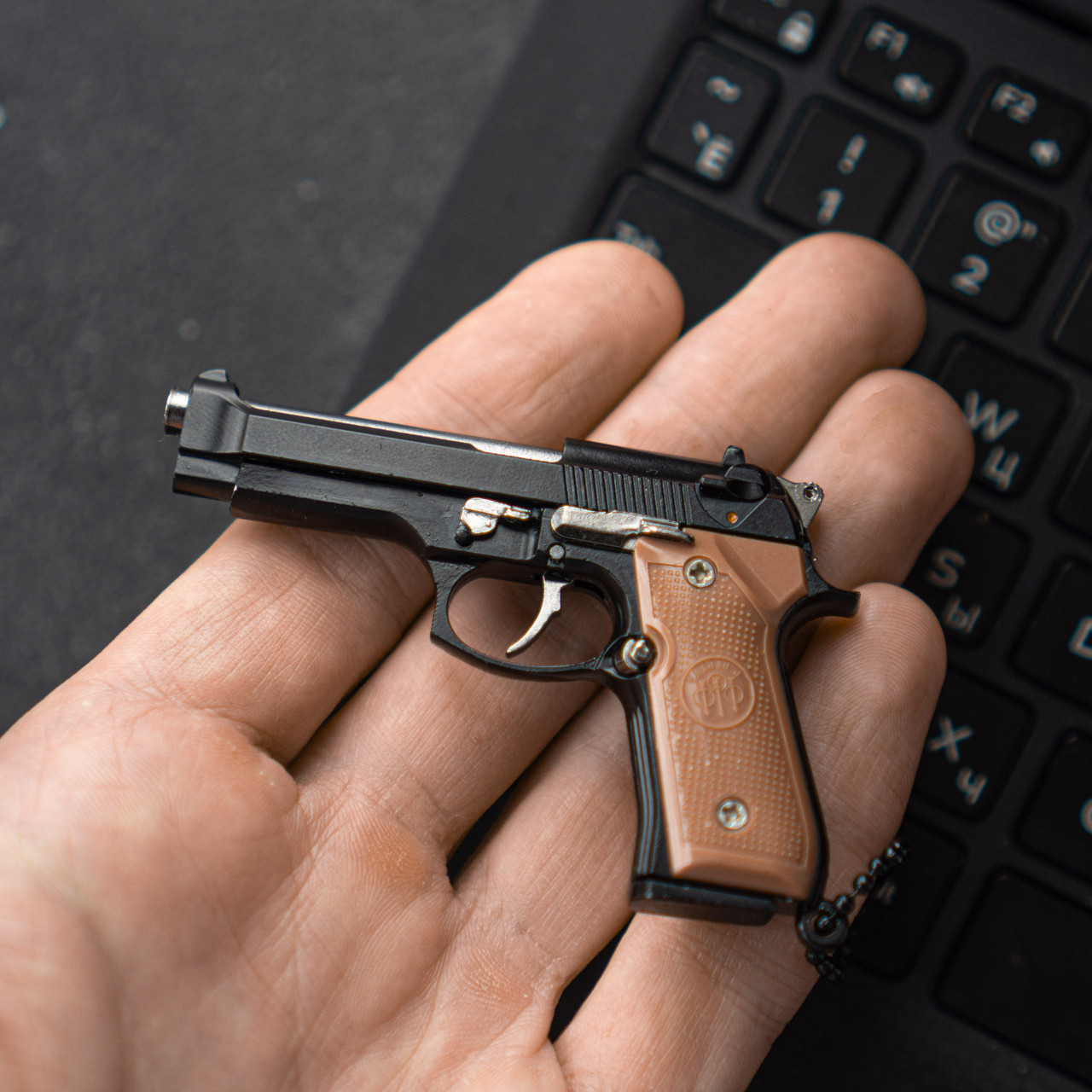 Брелок розбірний пістолет Антистрес M92 BERETTA чорний іграшка з металу та пластику фіджет EDC