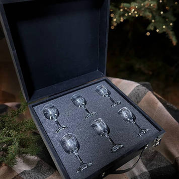 Подарунковий набір у дерев'яному боксі «6 чарок»