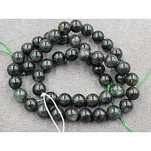 Намистини Кіаніт 8мм зелений