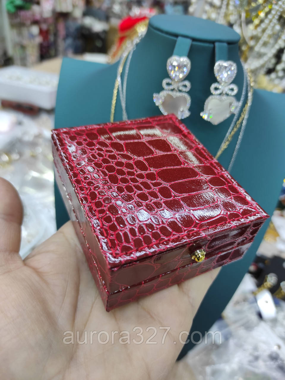 Подарункова коробочка для кулона "крокодил чорний", фото 1