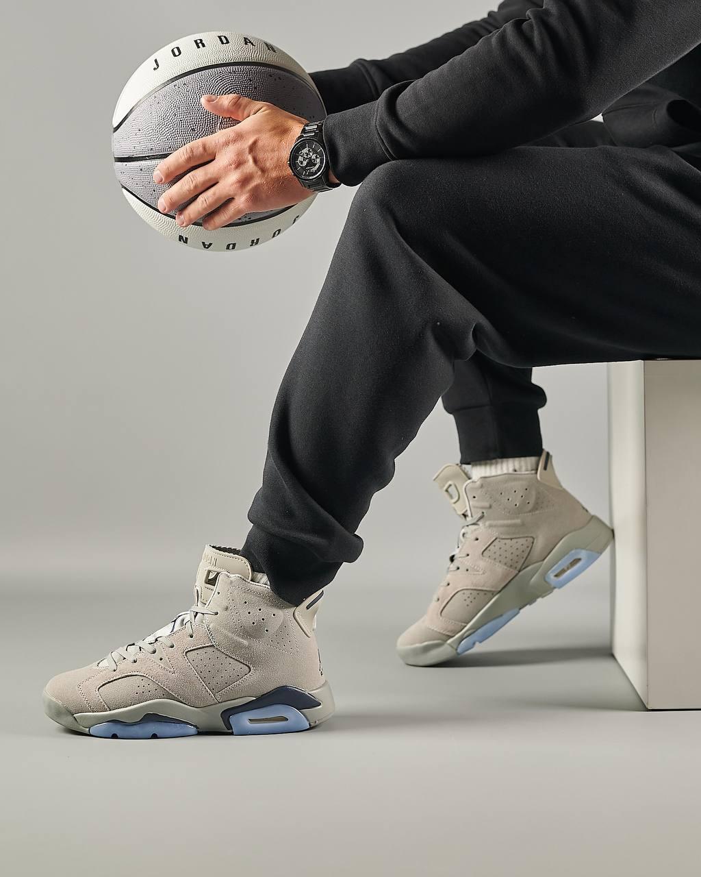 Чоловічі кросівки замшеві Nike Air Jordan Retro 6 Gray Sky, кеди чоловічі Найк Джордан сірі. Чоловіче взуття