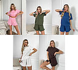 Коричневий жіночий трикотажний костюм для дому: шорти, футболка, гумка для волосся, фото 10