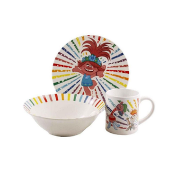 Дитячий посуд і годування