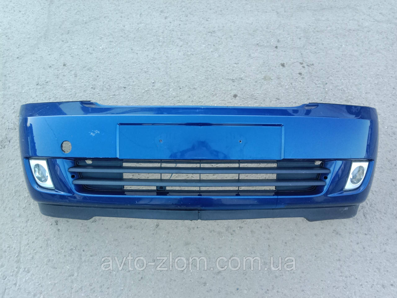 Передній бампер Opel Meriva A, Опель Меріва А. З протитуманками. 2002 - 2006., фото 1