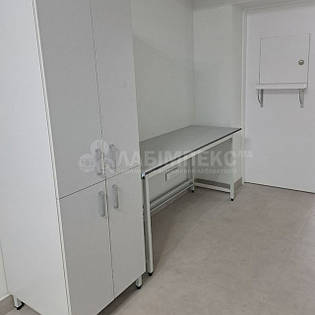 Меблі для лабораторії, комплексне рішення 10