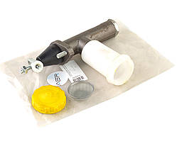 Циліндр зчеплення головний ГАЗ 3110, 3302, 2217 з бачком d-10