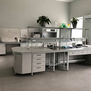 Меблі для лабораторії, комплексне рішення 25