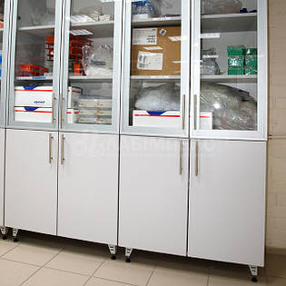 Меблі для лабораторії, комплексне рішення 28