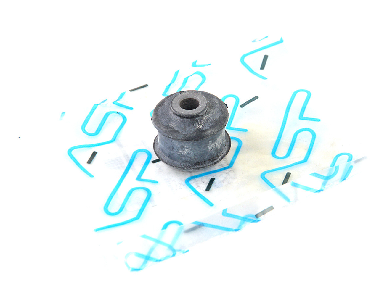 Втулка стійки стабілізатора ВАЗ 1117-1119, 2108-2190 нижня з металевою втулкою, фото 1