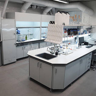 Меблі для лабораторії, комплексне рішення 39