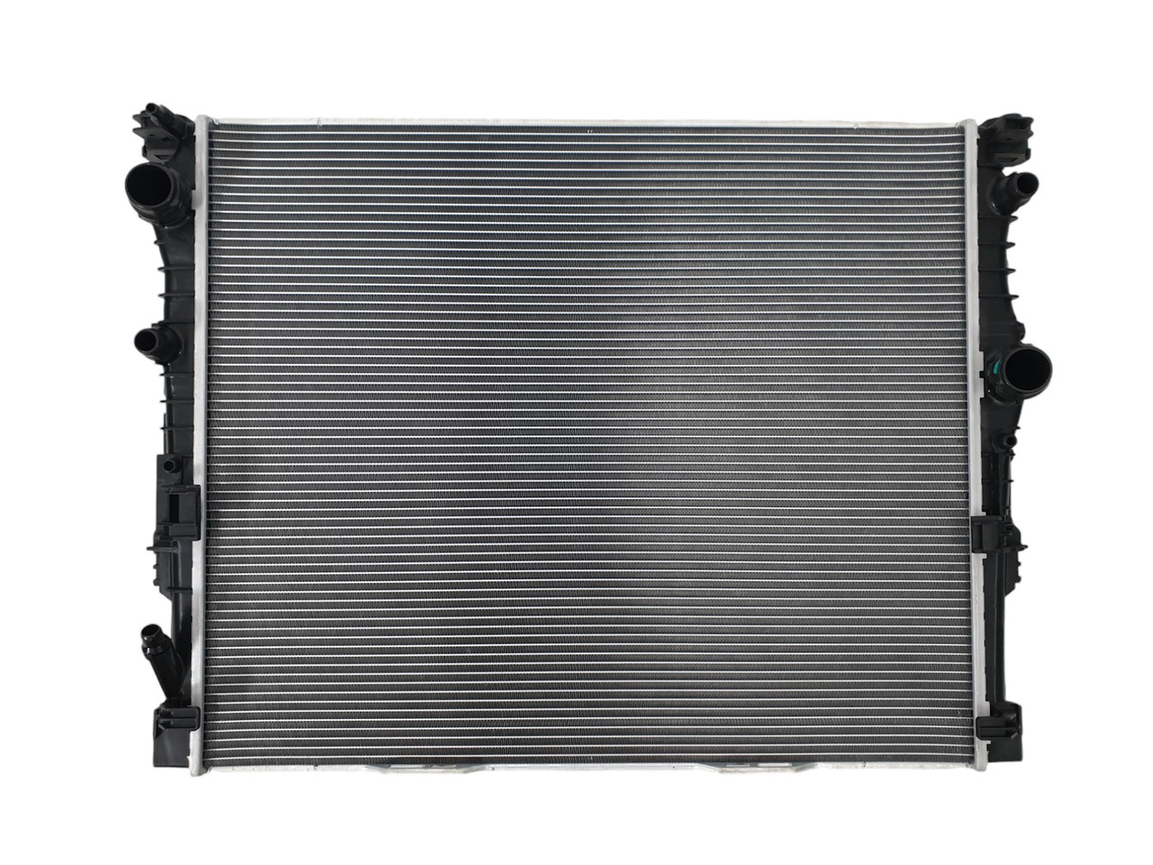 Радіатор охолодження на BMW 5 Series G30/G31 2017-2020 року, фото 1