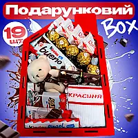 Жіночій Солодкий Подарунковий бокс формі будиночка набір із цукерок ведмедиком та шкарпетками для дівчині коханій жінці доньки